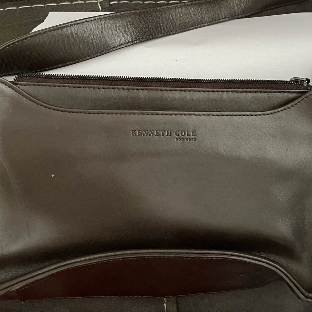 Kenneth Cole Women's Dk. Brown Shoulder Bag- used